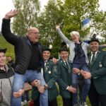 2329 9 stefanknoche2025vogelstange