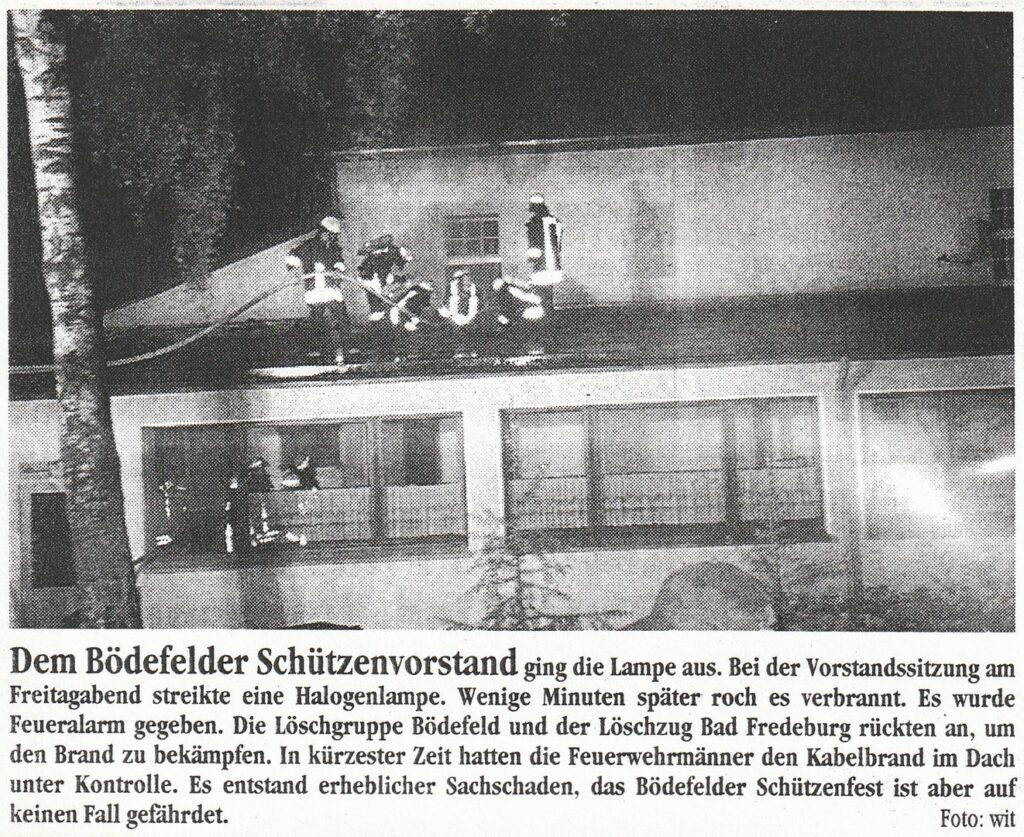 2001 zeitungsartikel 2 cr