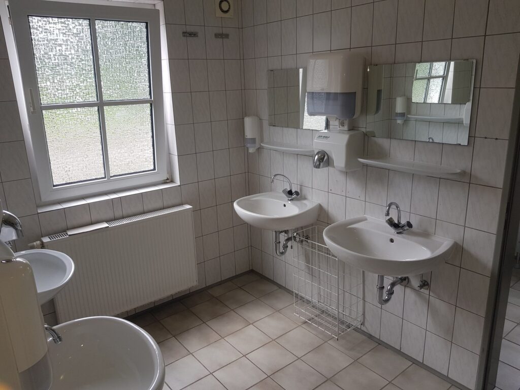 2023 alte toiletten